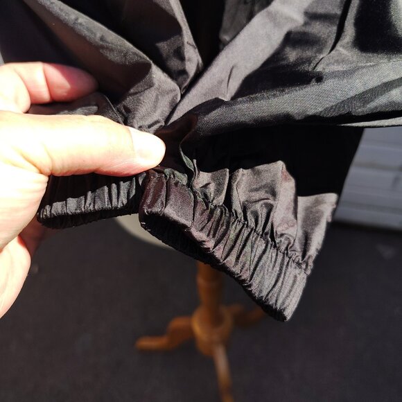 Buckingham Palace Light Weight Rain Jacket Size Small Full Zip With Hood Nylon - Picture 5 of 9